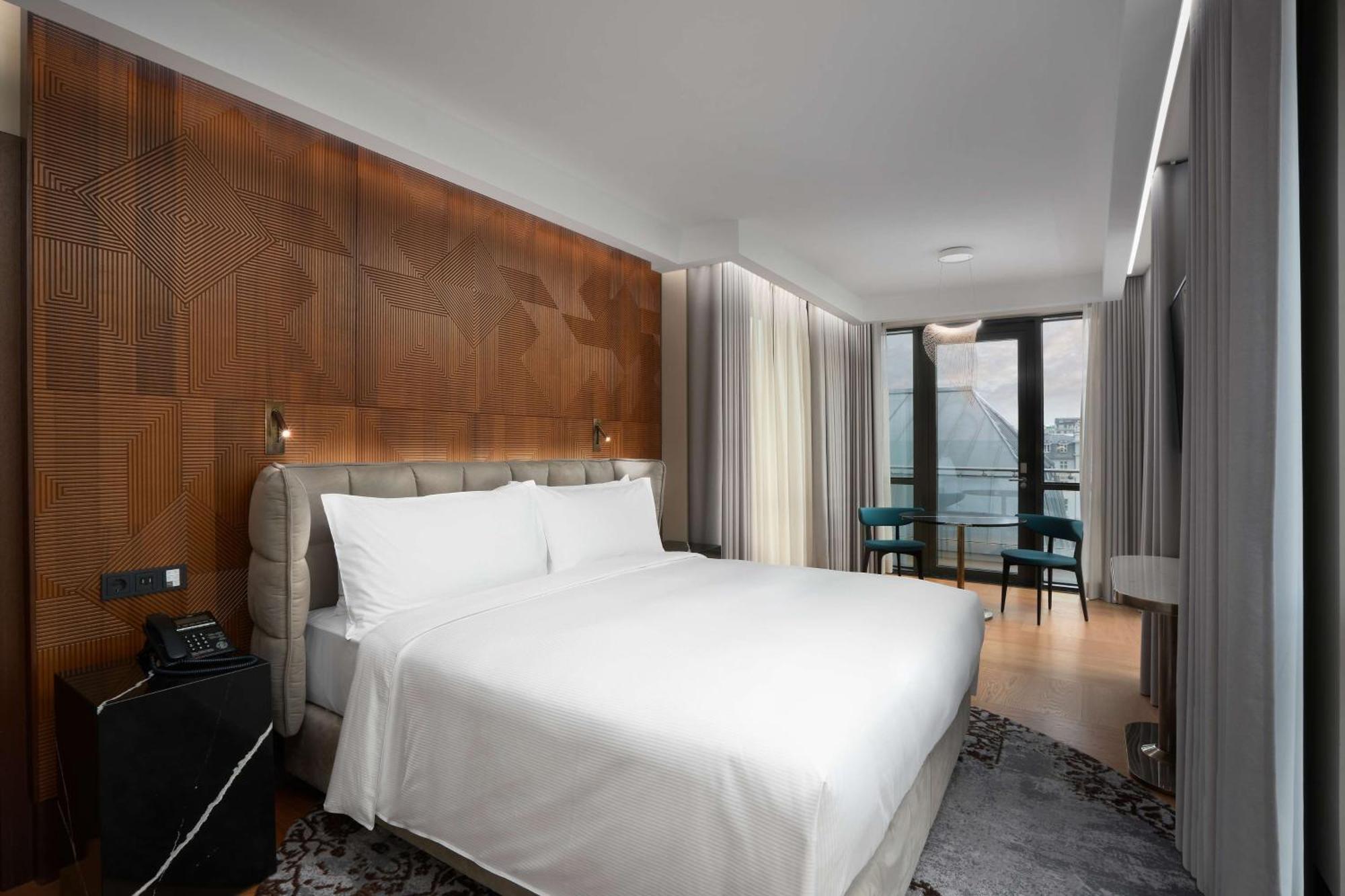 Iceland Parliament Hotel, Curio Collection By Hilton Reikiavik Exterior foto